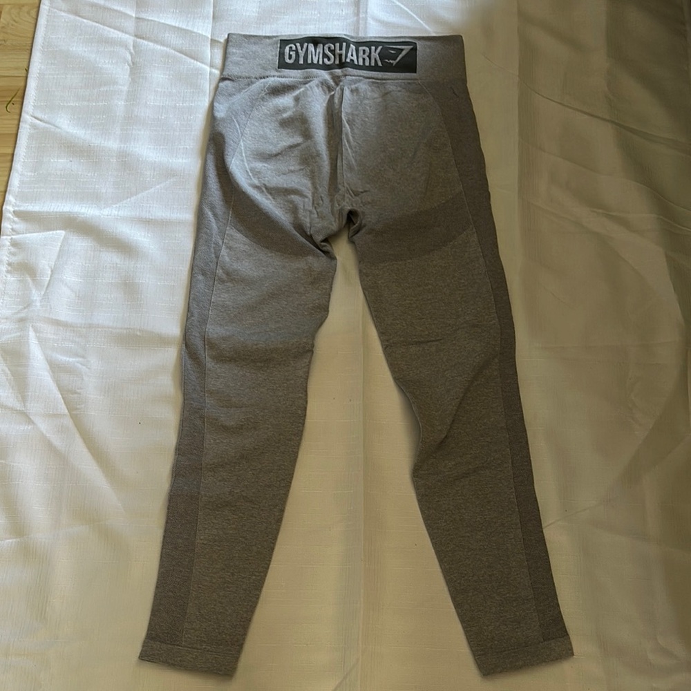 Gymshark Gray Leggings Athletic Fit - Picture 2 of 6